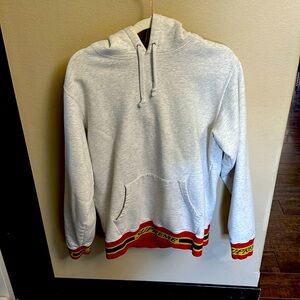 SUPREME hooded sweatshirt